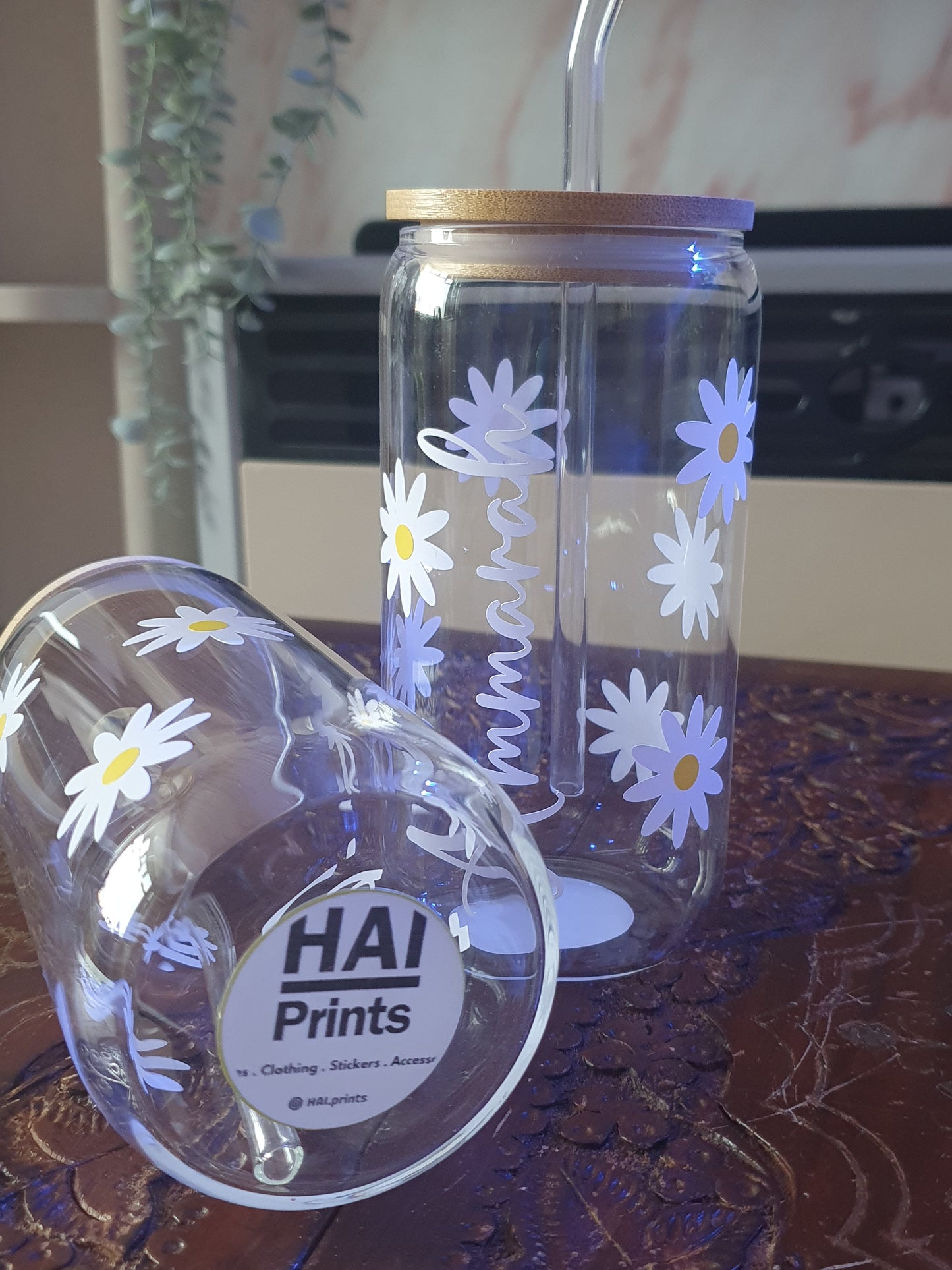 Daisy glass cup with straw