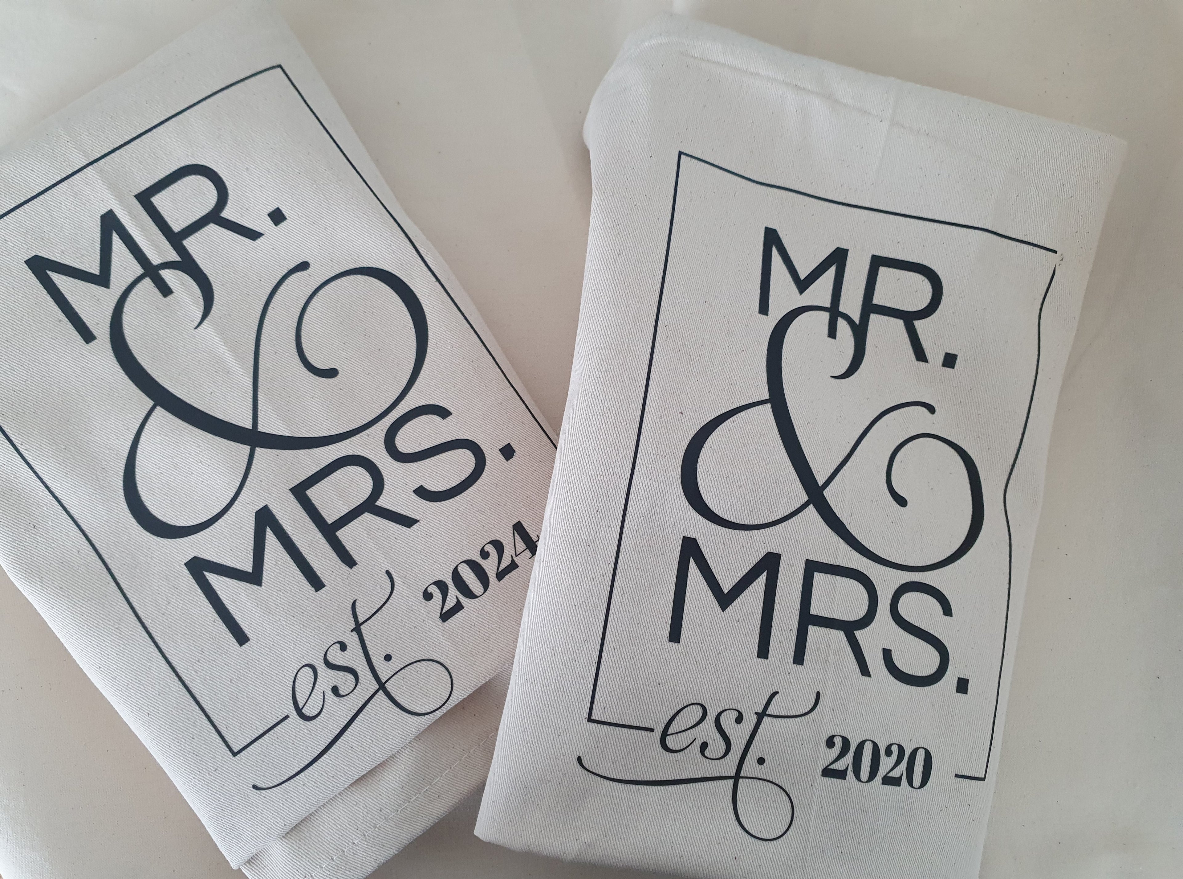 Personalised apron Mr & Mrs