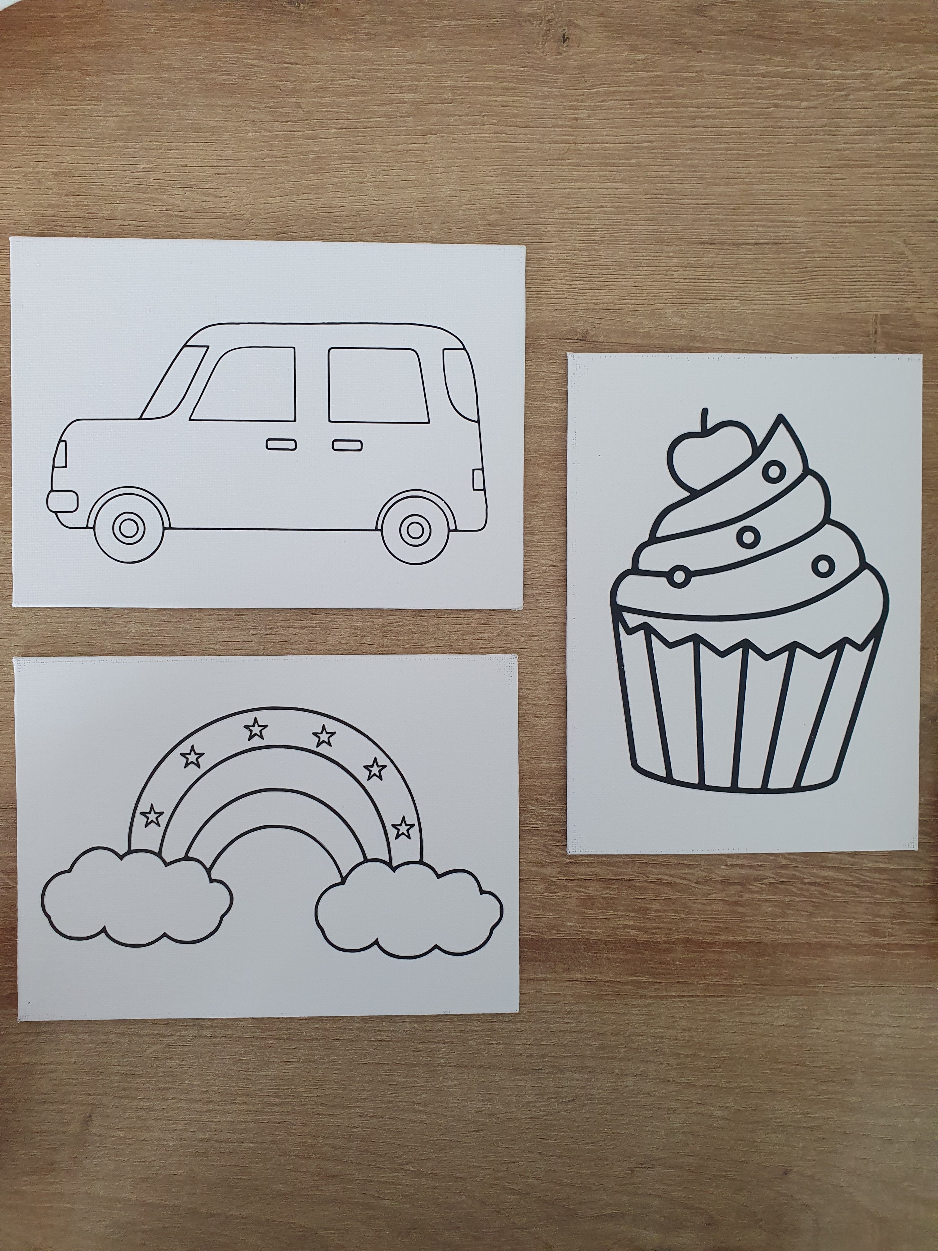 Craft kits with paint and brush